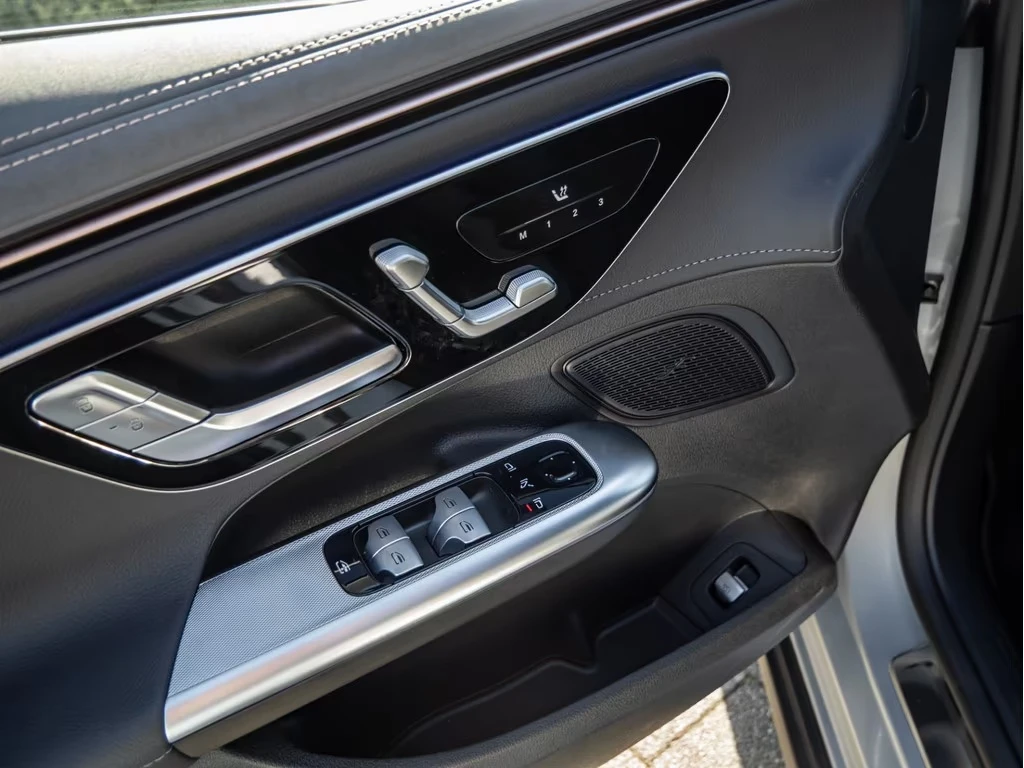 Mercedes-Benz EQE 350 / ELECTRIC ART / ADVANCED+ / CAMERA / , снимка 5 - Автомобили и джипове - 54353360