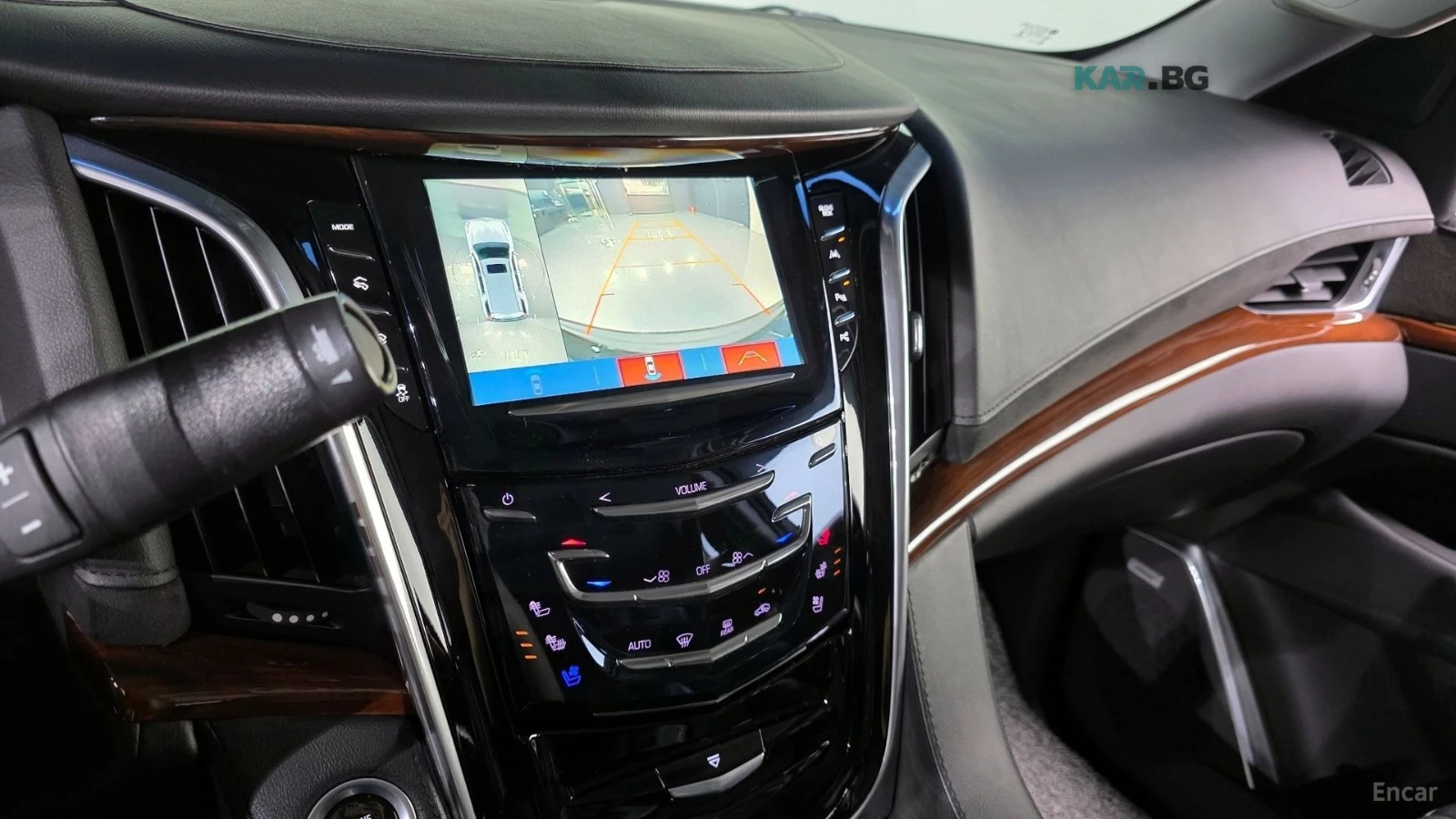 Cadillac Escalade * 6.2* ПОДГРЕВ* ОБДУХВАНЕ* 360* HEAD-UP* ШИБИДАХ* , снимка 13 - Автомобили и джипове - 54892843
