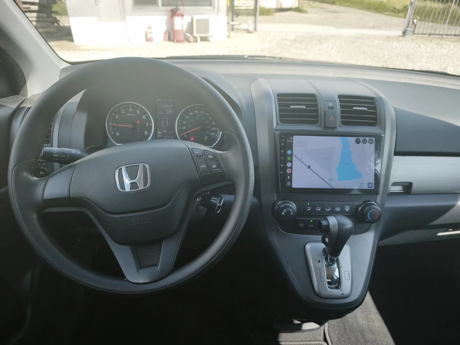 Honda Cr-v 2.4 Автомат, снимка 16 - Автомобили и джипове - 54894145