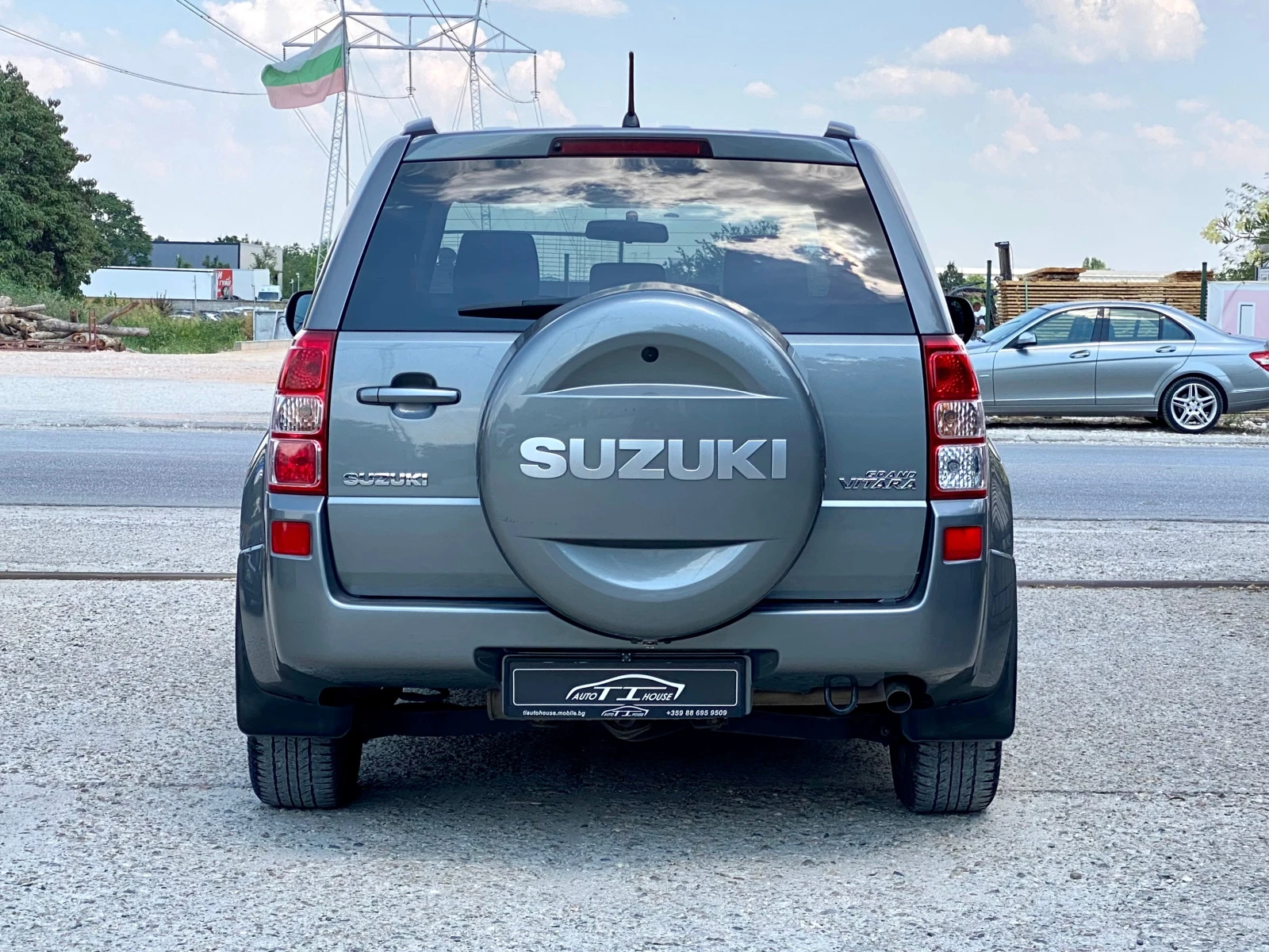Suzuki Grand vitara 2.0* LPG* 4x4* КАТО НОВА* , снимка 3 - Автомобили и джипове - 55122413