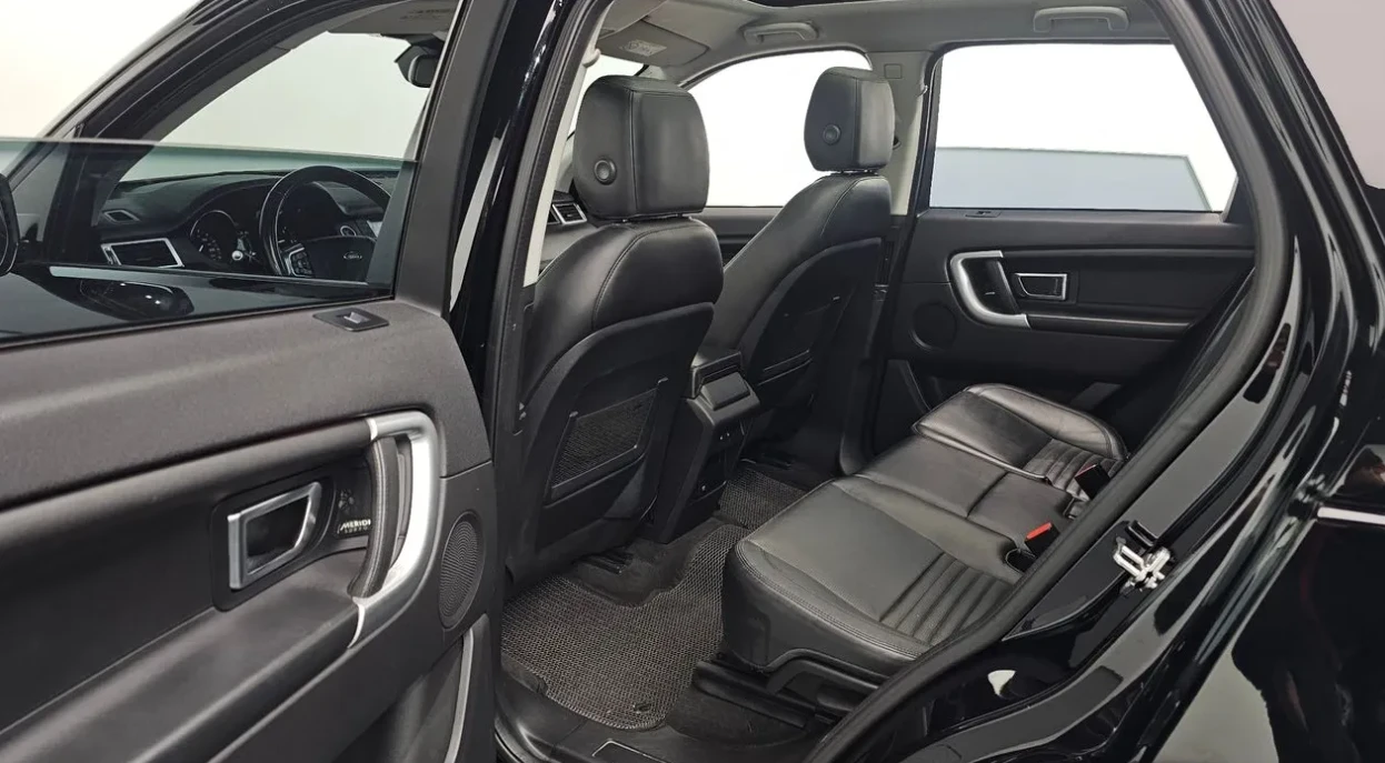 Land Rover Discovery Sport TD4 HSE LUXURY , снимка 10 - Автомобили и джипове - 55409248