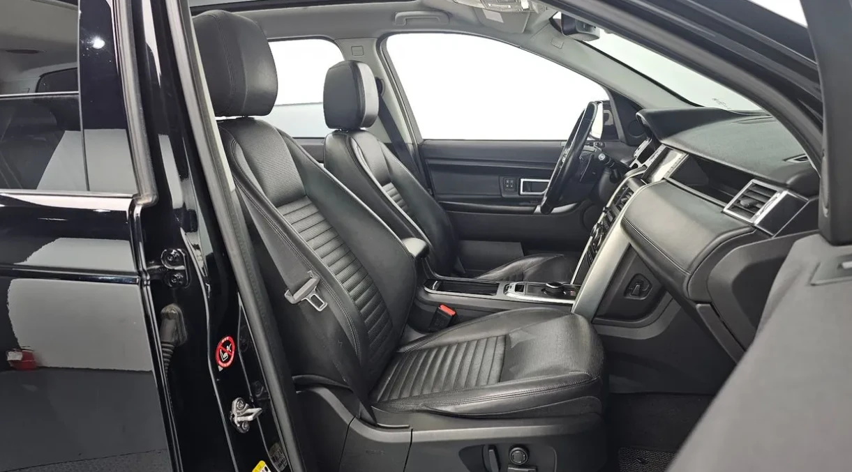 Land Rover Discovery Sport TD4 HSE LUXURY , снимка 9 - Автомобили и джипове - 55409248