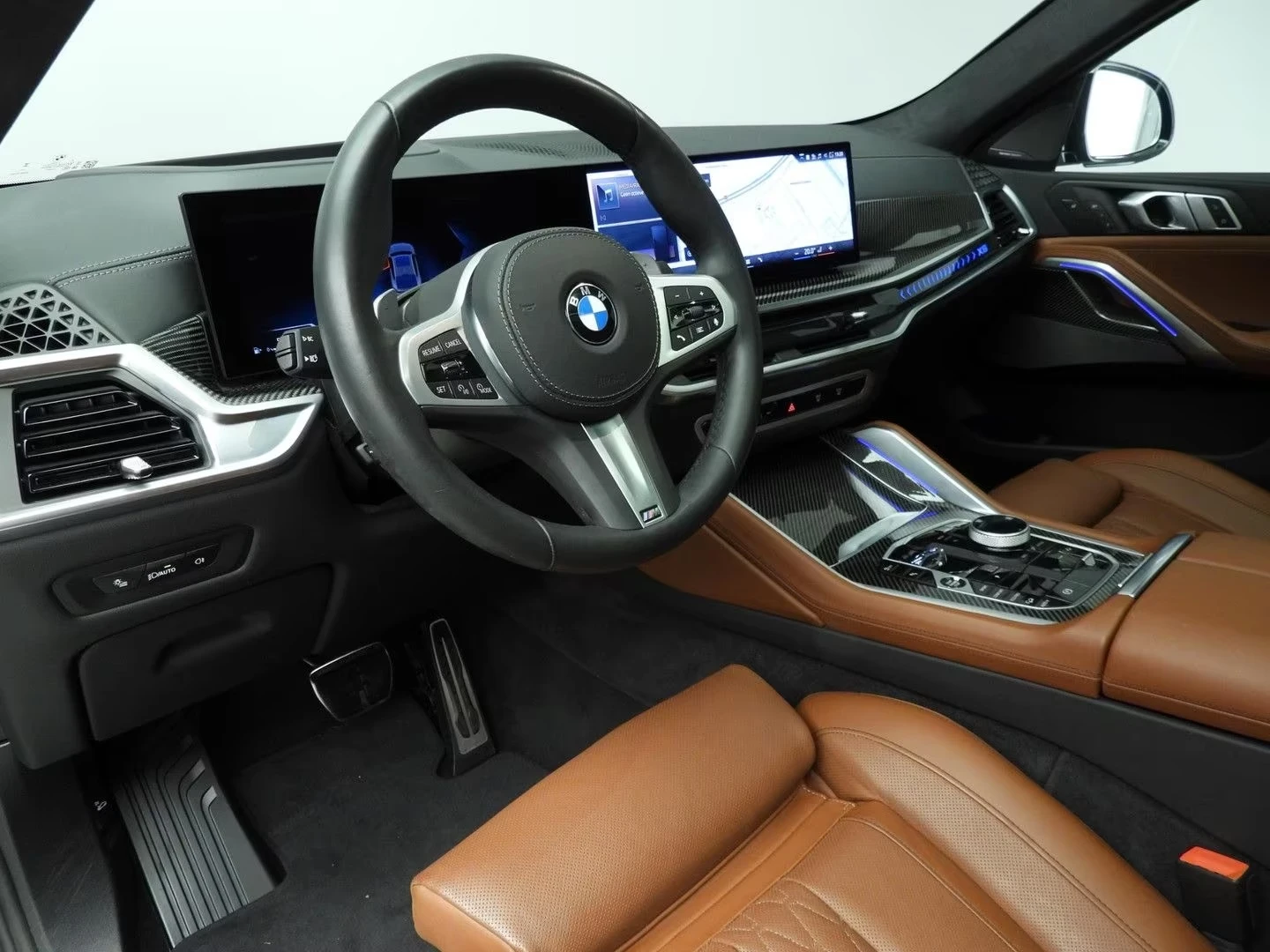BMW X6 xDrive40i/M SportPro/360/HUD/Massage/Individual/HK, снимка 9 - Автомобили и джипове - 55441722
