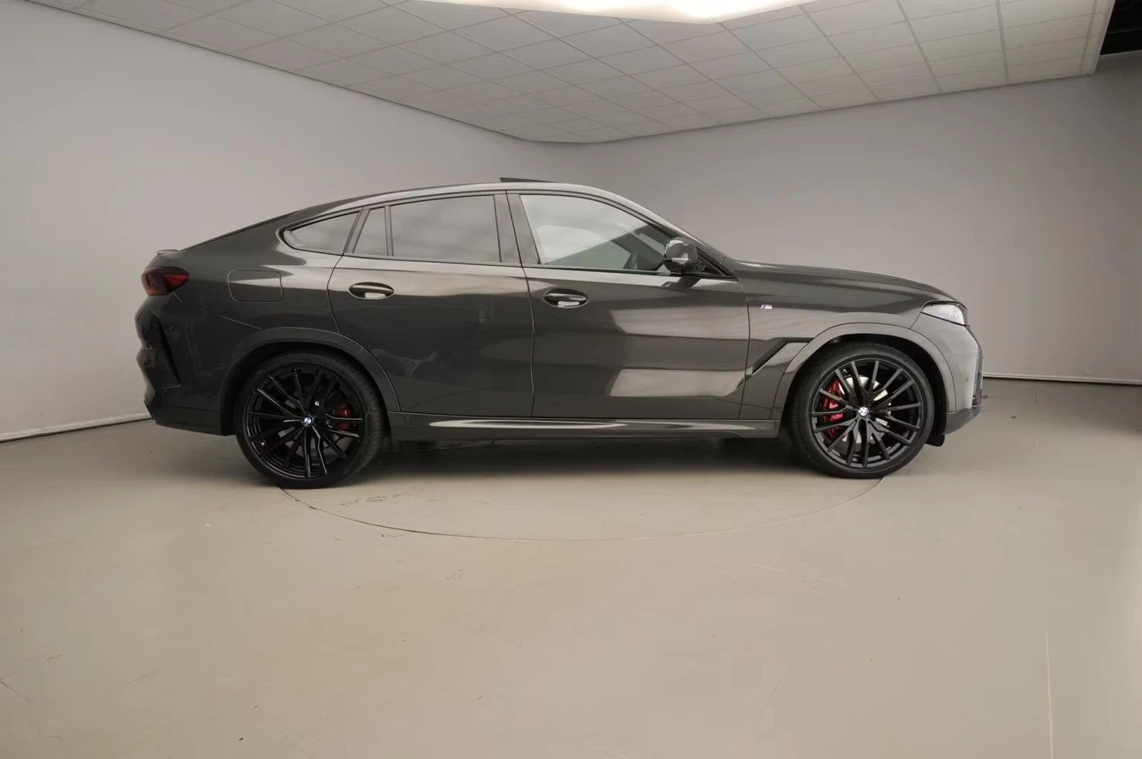 BMW X6 xDrive40i/M SportPro/360/HUD/Massage/Individual/HK, снимка 4 - Автомобили и джипове - 55441722