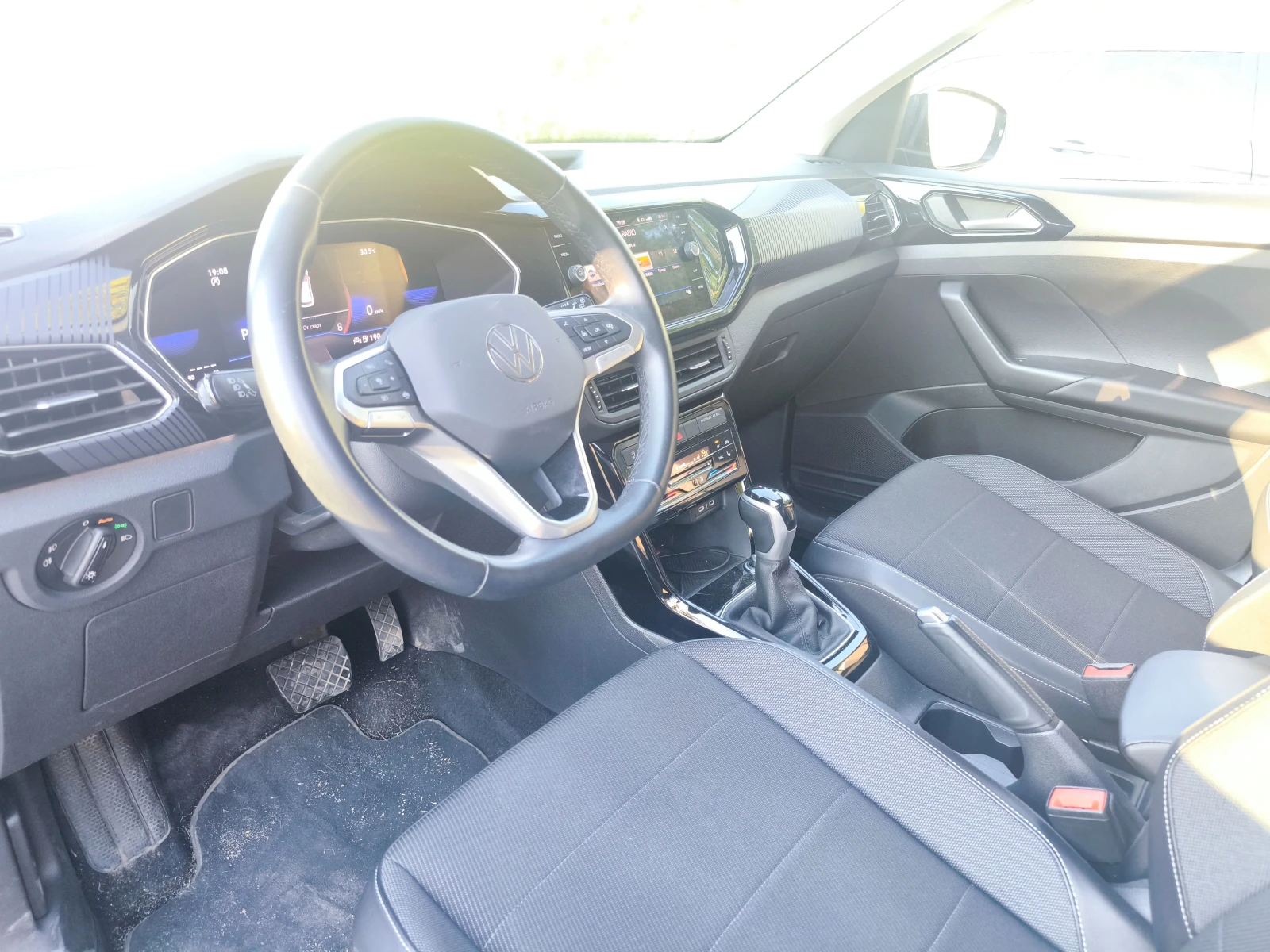 VW T-Cross 1.0 Style 1.0 TSI OPF  DSG + възм. за лизинг, снимка 8 - Автомобили и джипове - 55734327