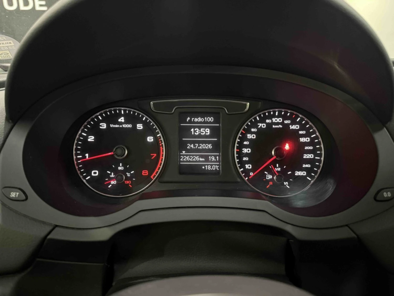 Audi Q3 Sport, снимка 6 - Автомобили и джипове - 56369253