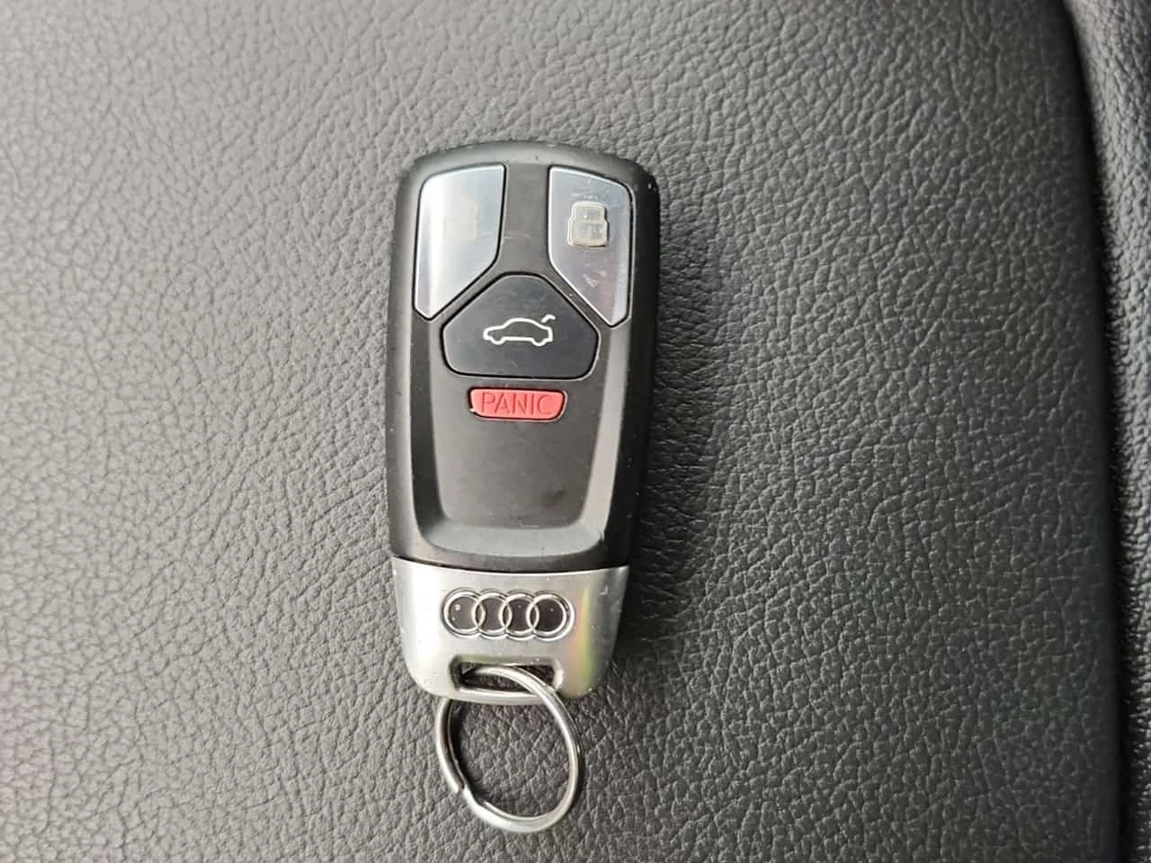 Audi Q5 * PROGRESSIV * CARFAX * , снимка 8 - Автомобили и джипове - 56507153