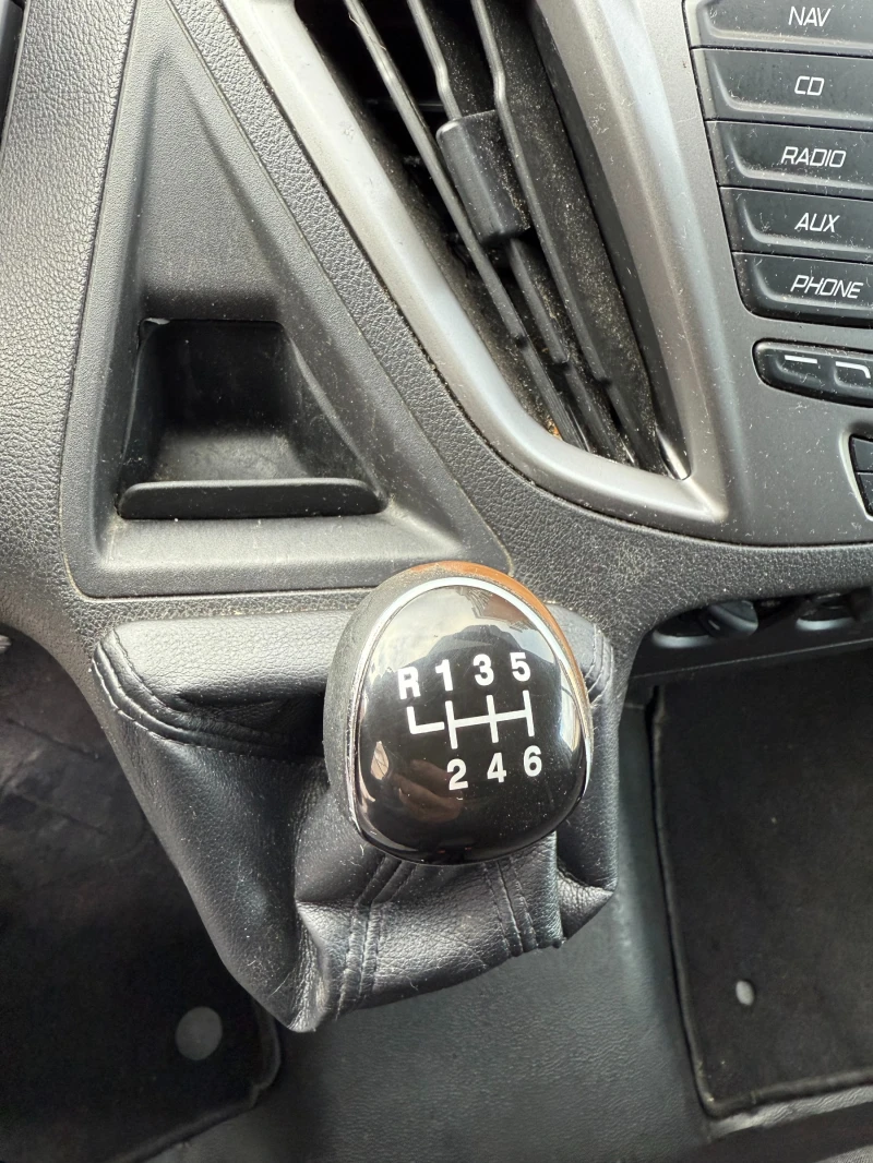Ford Transit Custom 2.2TDCi CUSTOM, снимка 12 - Бусове и автобуси - 52914921