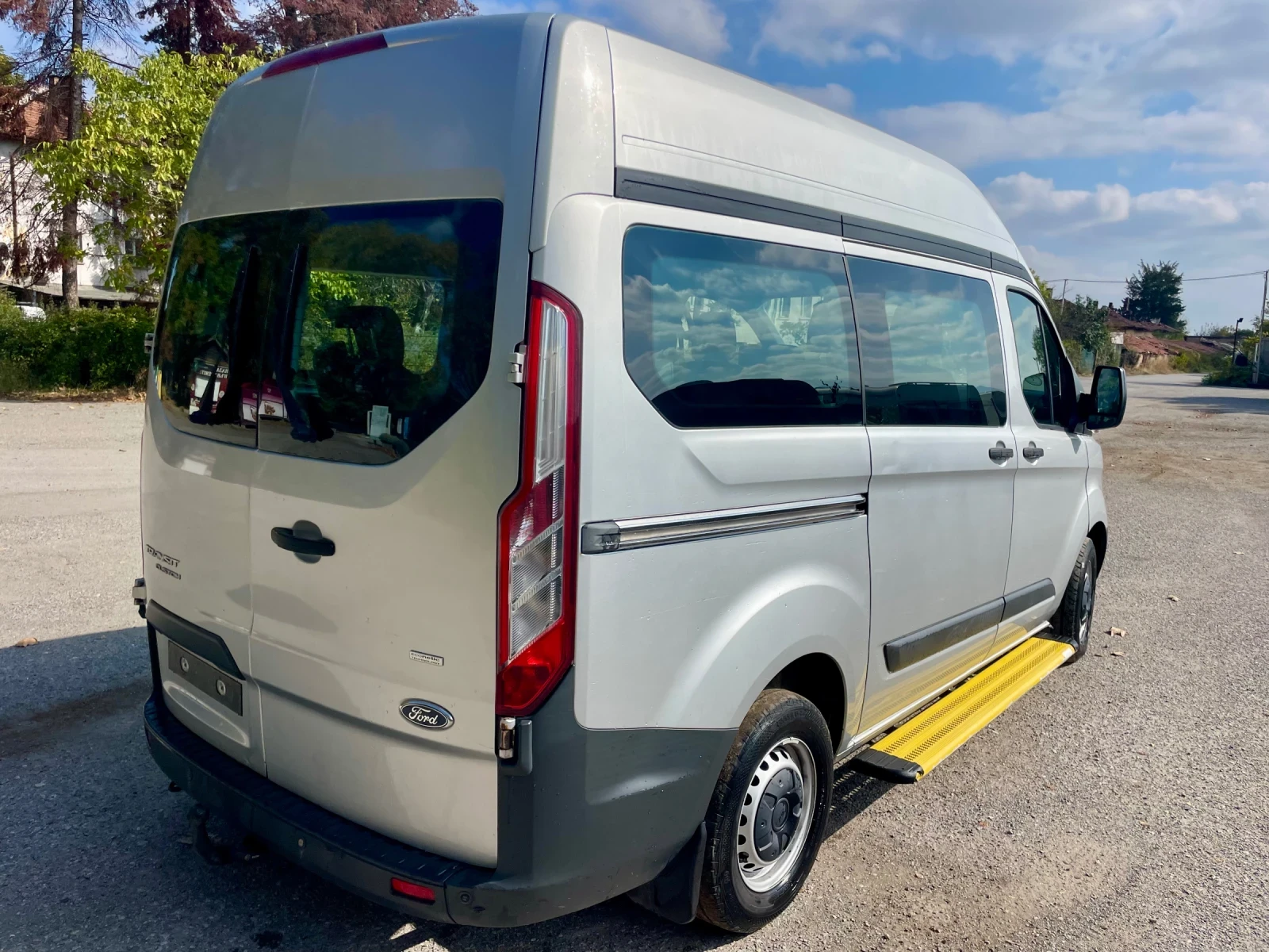 Ford Transit Custom 2, 2 D 9 места - изображение 8