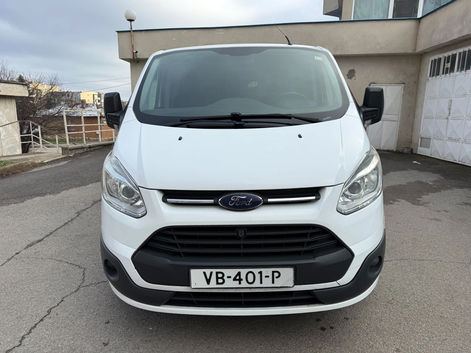 Ford Transit Custom 2.2TDCi CUSTOM - изображение 3