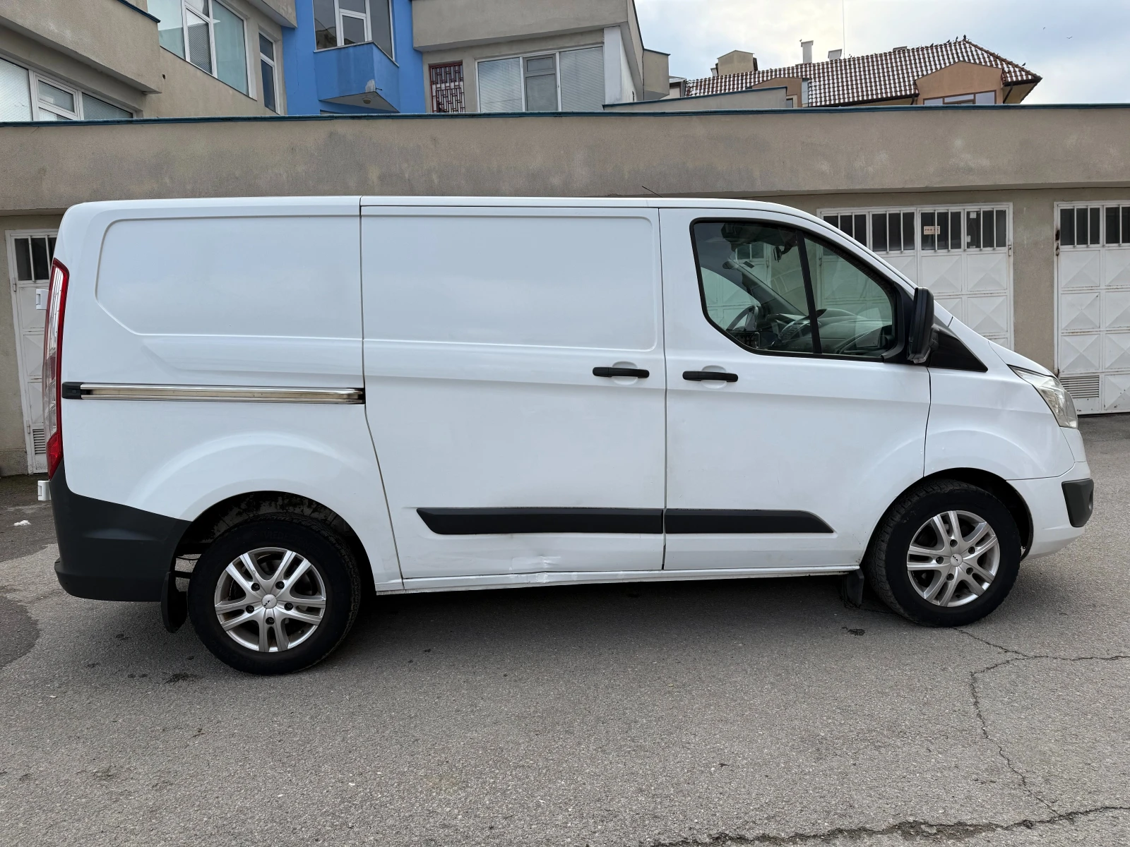 Ford Transit Custom 2.2TDCi CUSTOM - изображение 8