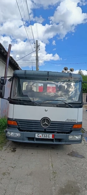 Mercedes-Benz Atego 917 контейнеровоз
