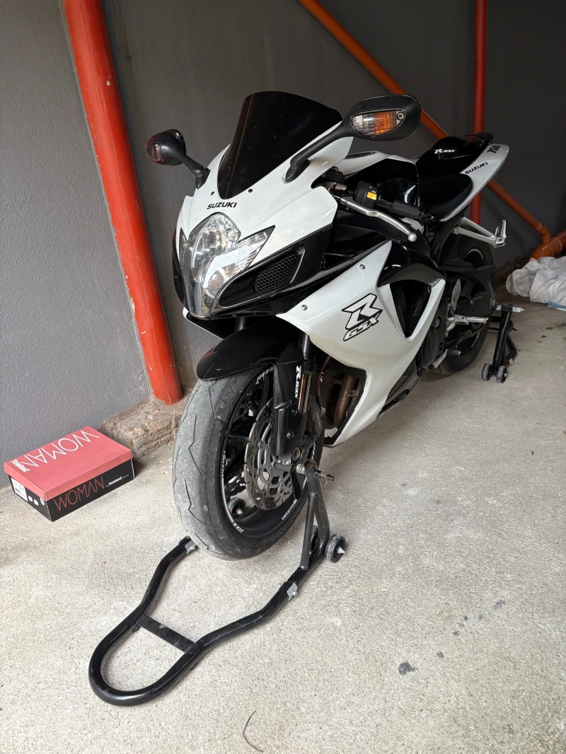 Suzuki Gsxr 750сс, снимка 11 - Мотоциклети и мототехника - 53298303
