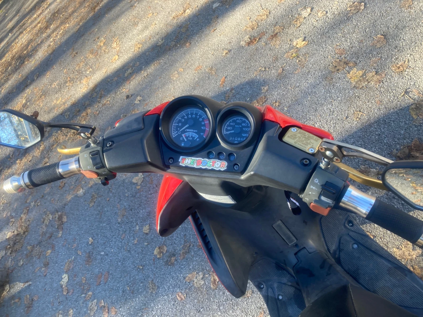 Yamaha Aerox 100 - изображение 3