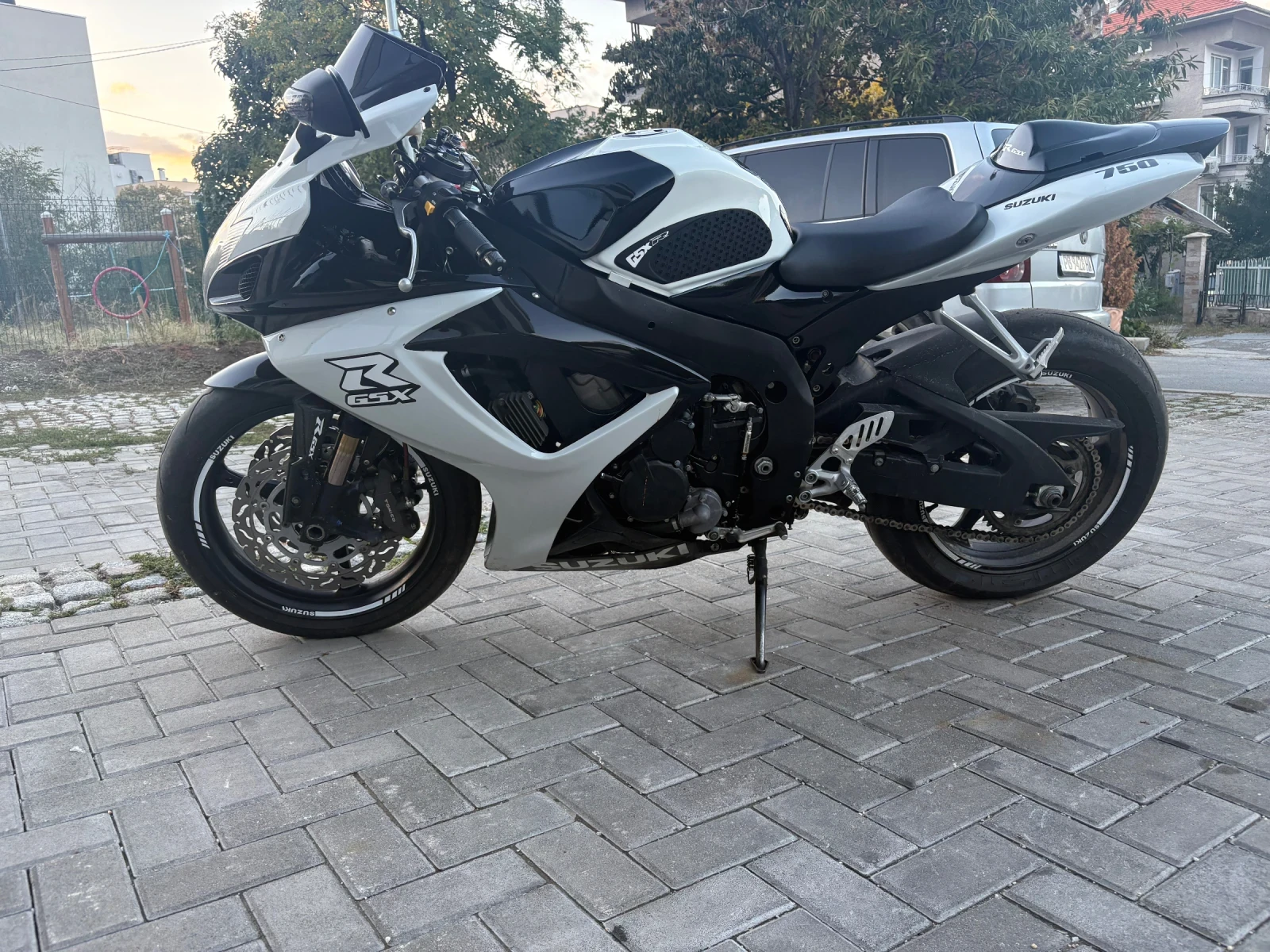 Suzuki Gsxr 750сс - изображение 8