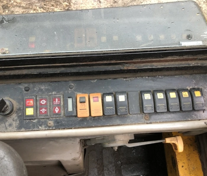 Багер JCB 1CX, снимка 8 - Индустриална техника - 54949710