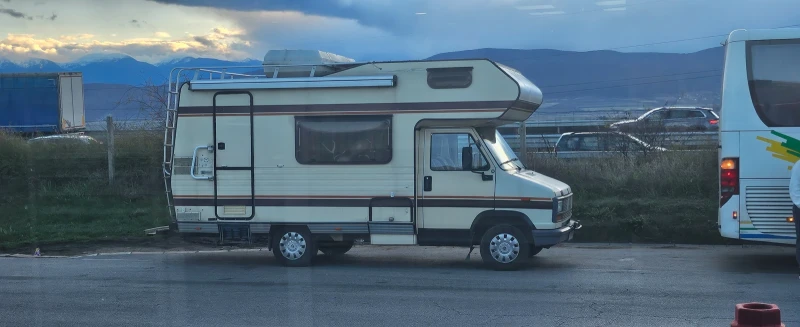 Кемпер Fiat Fiat Ducato, снимка 14 - Каравани и кемпери - 51955759