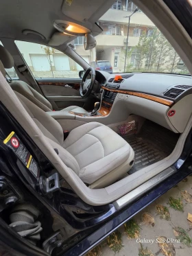 Mercedes-Benz E 220, снимка 12