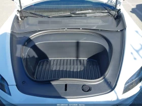 Tesla Model 3 Long Range Rear-Wheel Drive/Standard Rear-Wheel Dr, снимка 10