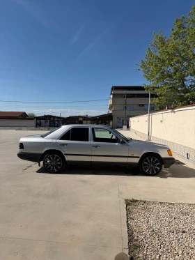 Mercedes-Benz 124, снимка 3