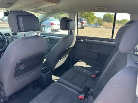 VW Touran 2.0TDI* 140к.с* АВТОМАТИК* НАВИ* КЛИМАТРОНИК, снимка 11