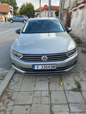 VW Passat 1.6TDI NAVI 120 к.с., снимка 1