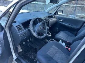 Toyota Corolla verso VVTI, снимка 13