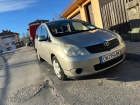 Toyota Corolla verso VVTI, снимка 1