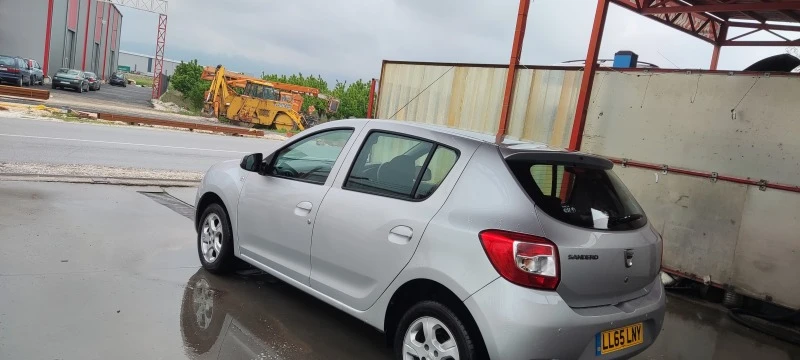 Dacia Sandero II, снимка 4 - Автомобили и джипове - 47223810