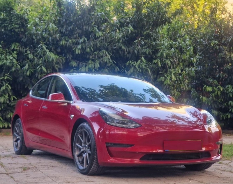 Tesla Model 3 4x4 Европейска! Long Range, снимка 8 - Автомобили и джипове - 45753742