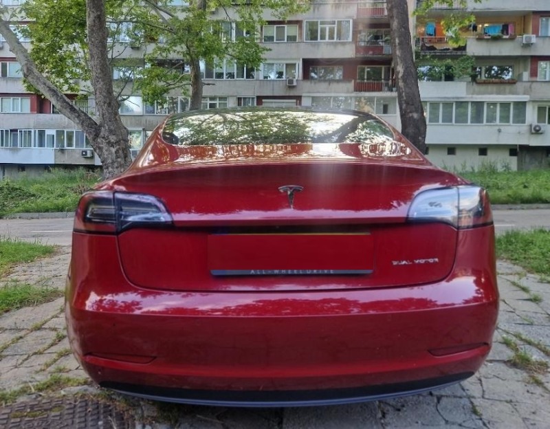 Tesla Model 3 4x4 Европейска! Long Range, снимка 11 - Автомобили и джипове - 45753742