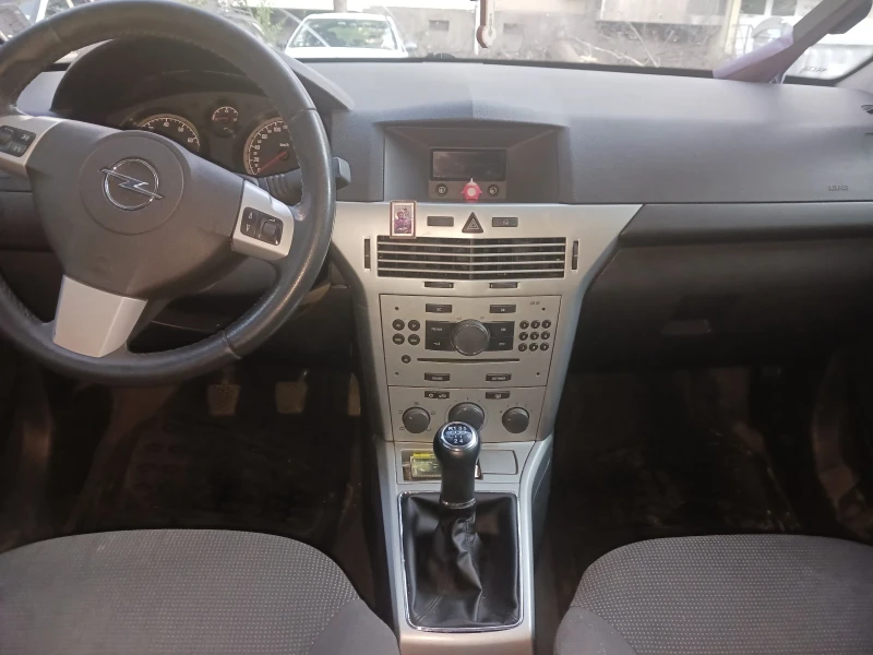 Opel Astra 1.4 90к.с, снимка 7 - Автомобили и джипове - 47135769