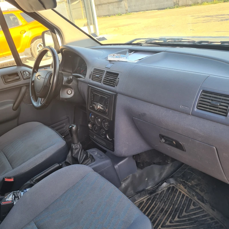 Ford Connect, снимка 7 - Автомобили и джипове - 47390587