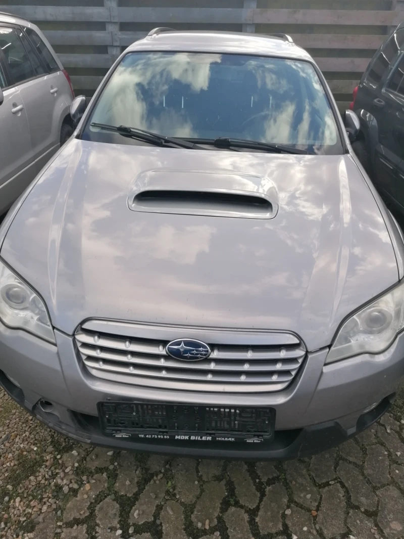 Subaru Outback, снимка 2 - Автомобили и джипове - 47481993