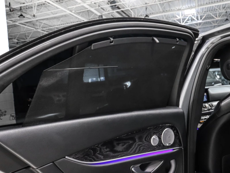 Mercedes-Benz E 400 Distronic+ / Pano / Sport Night Pkg / Burmester, снимка 15 - Автомобили и джипове - 52563210