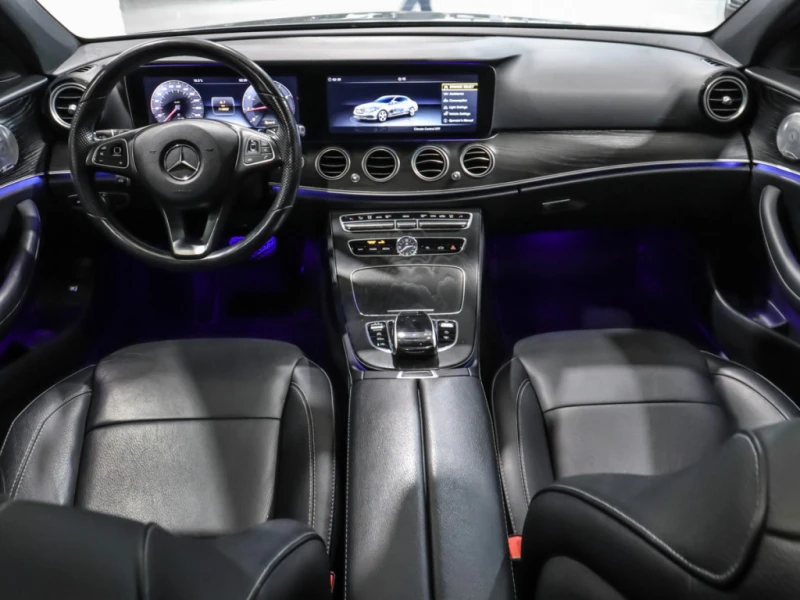 Mercedes-Benz E 400 Distronic+ / Pano / Sport Night Pkg / Burmester, снимка 9 - Автомобили и джипове - 52563210