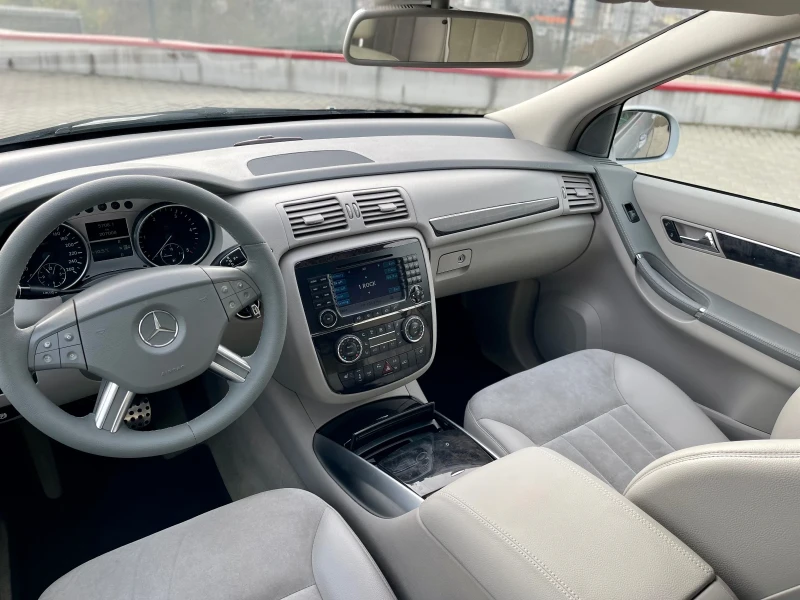 Mercedes-Benz R 320 4matik, снимка 11 - Автомобили и джипове - 52597740