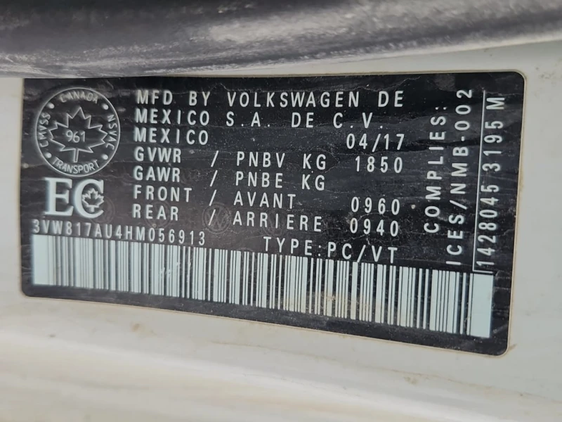 VW Golf * TRENDLINE * CARFAX * , снимка 7 - Автомобили и джипове - 52716056