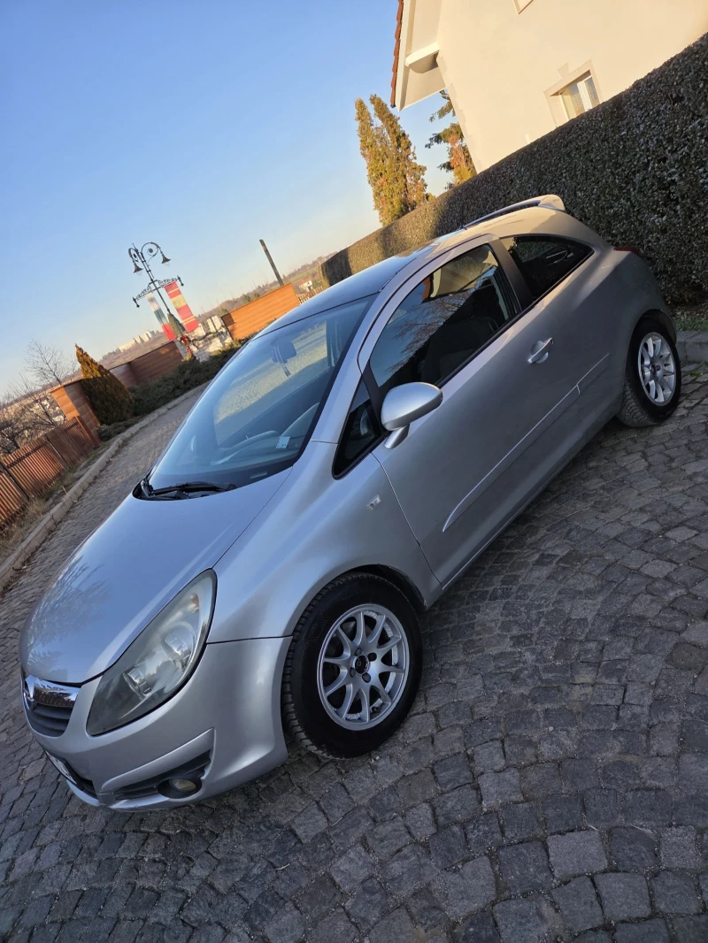 Opel Corsa 1.3tdci Euro4 2007, снимка 13 - Автомобили и джипове - 52804025