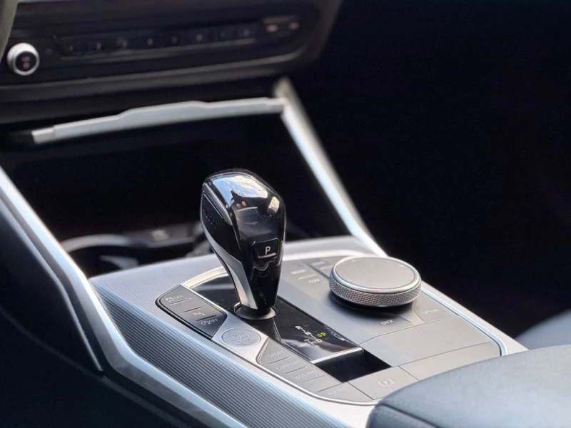 BMW 330 * i xDrive M SPORT EDITION| ACCIDENT FREE| SERVICE, снимка 15 - Автомобили и джипове - 53044947