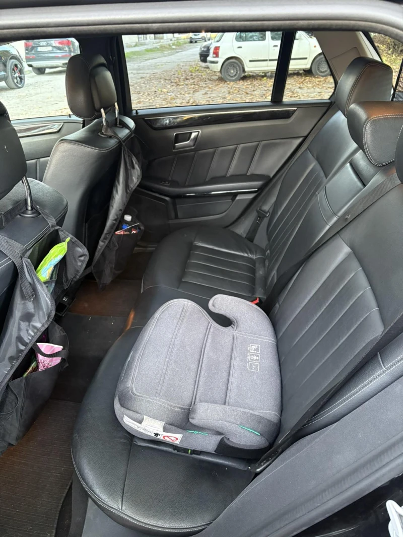 Mercedes-Benz E 250 4 MATIC, снимка 6 - Автомобили и джипове - 53061591