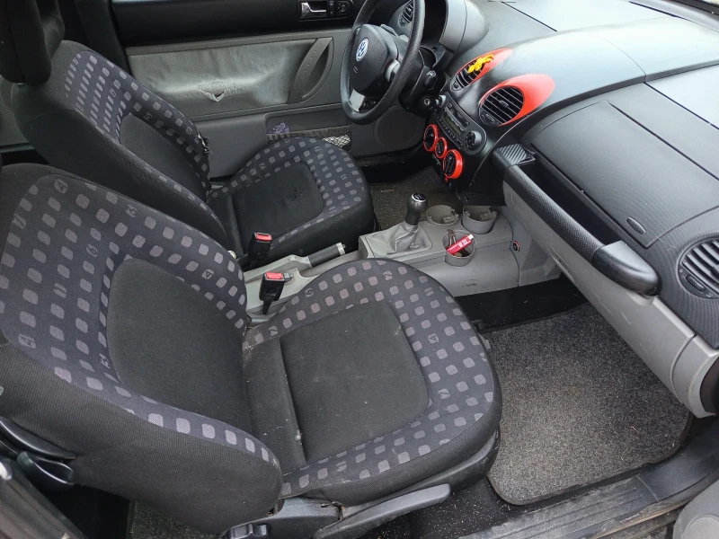 VW New beetle 2.0 115к.с, снимка 6 - Автомобили и джипове - 53203445
