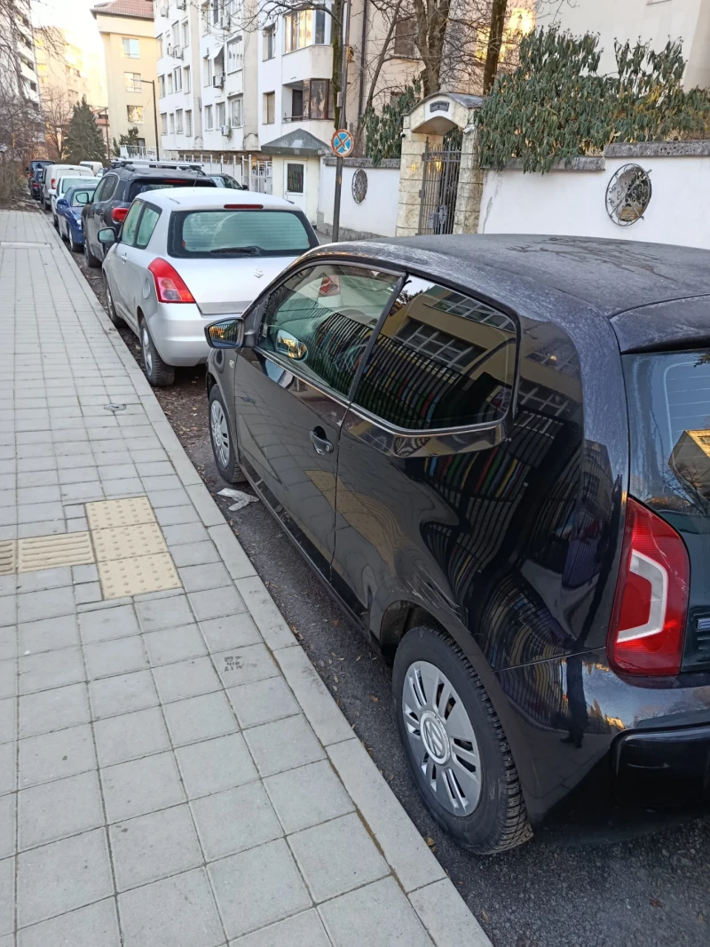 VW Up, снимка 5 - Автомобили и джипове - 53530036