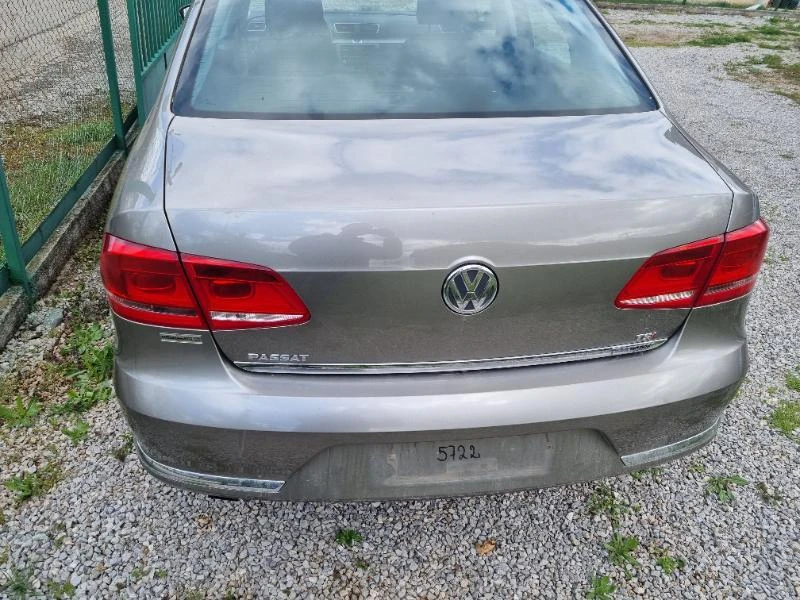 VW Passat 1.4tsi-150ks-2012god, снимка 4 - Автомобили и джипове - 47402290