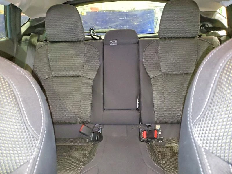 Subaru Crosstrek 2.0L 4 ALL WHEEL DRIVE, снимка 11 - Автомобили и джипове - 53802925