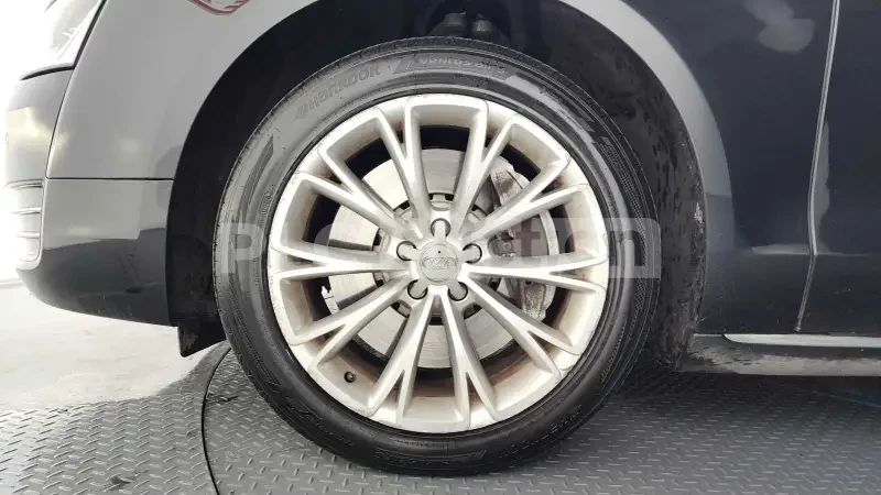 Audi A8 Адаптивно окачване (ECS)* Кожен салон* Люк, снимка 5 - Автомобили и джипове - 54076352