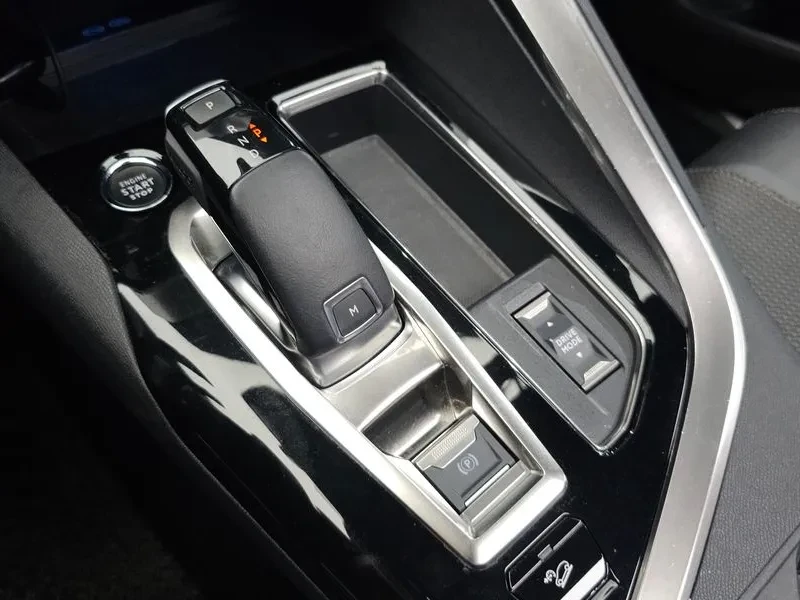Peugeot 3008 1.2 PURE TECH GT PACK | Mobile.bg � ����������� 9
