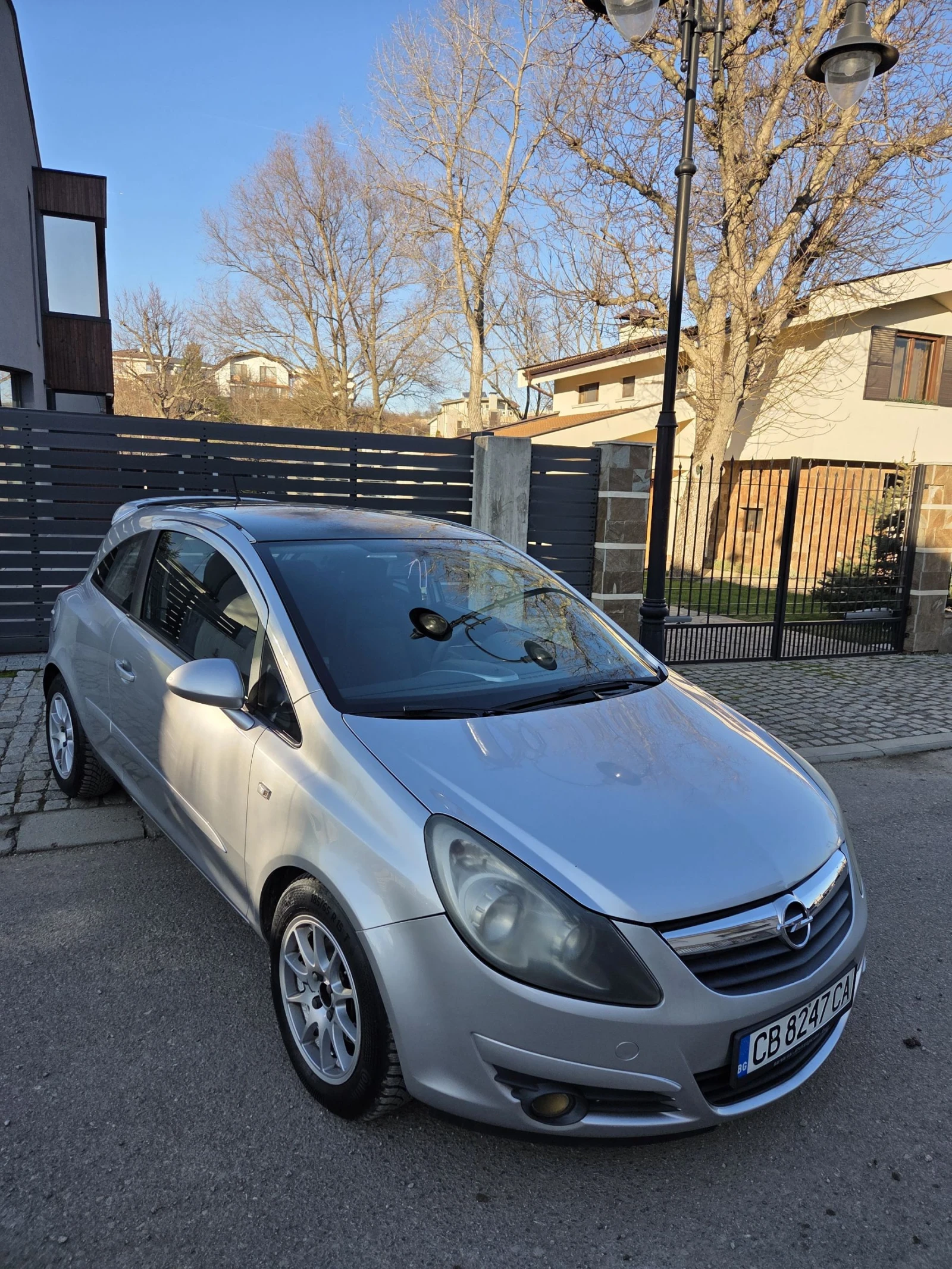 Opel Corsa 1.3tdci Euro4 2007, снимка 1