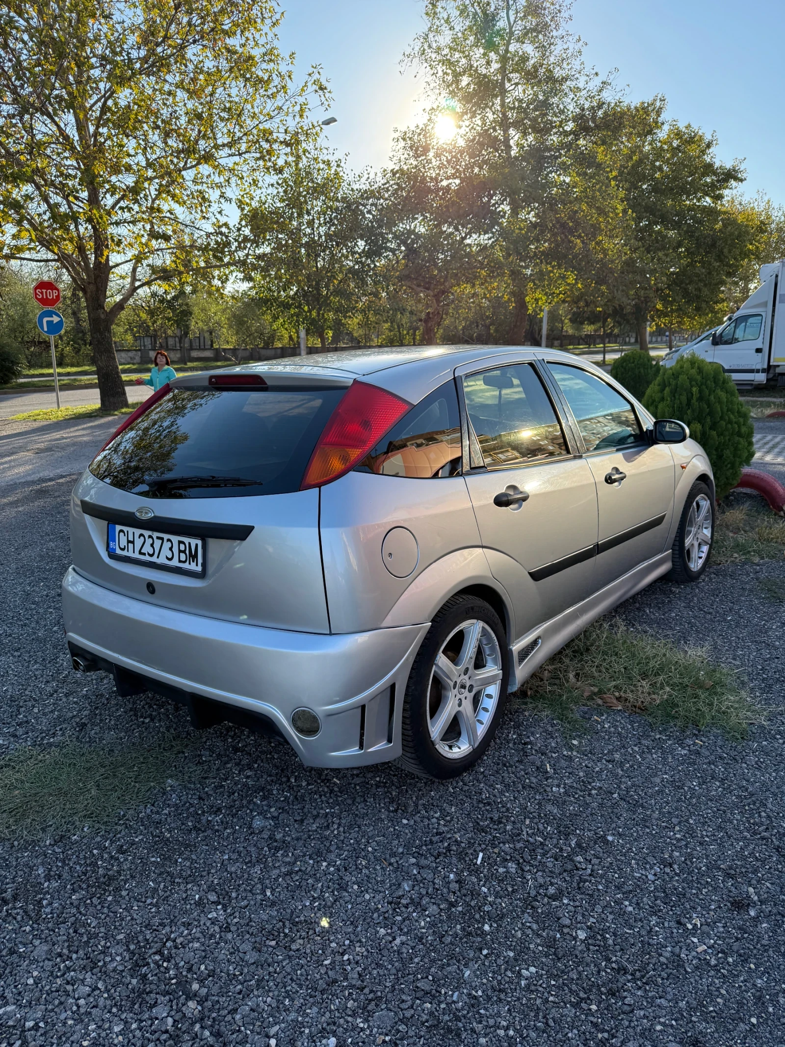 Ford Focus 1.6 zetec  - изображение 5