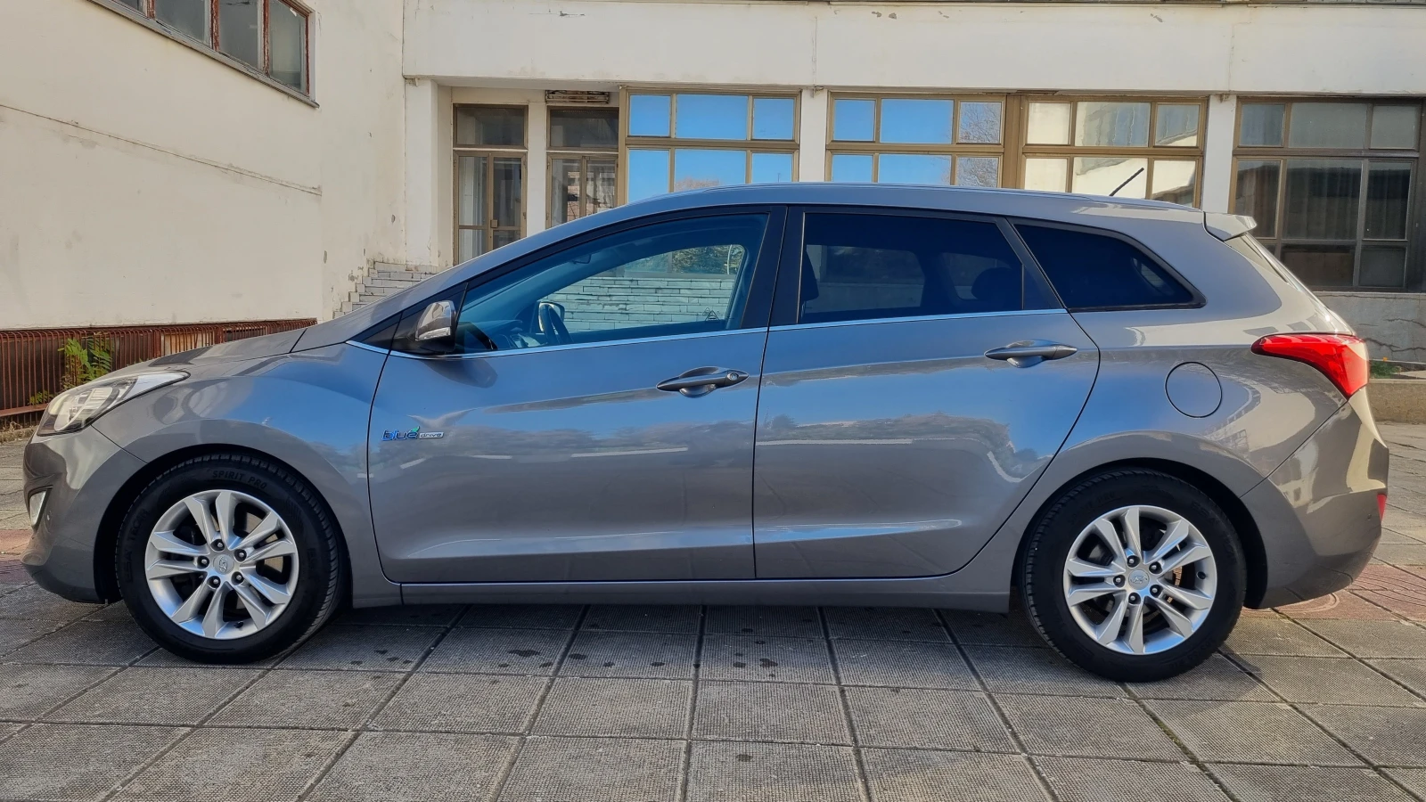 Hyundai I30 1.6 GDI Blue Drive  6с.к Внос от Швейцария  - изображение 4